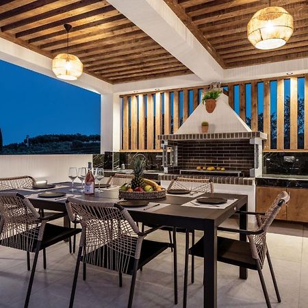 Villa Roselia - Luxury Escape With Magnificent Views, By Zantewize Laganas Esterno foto