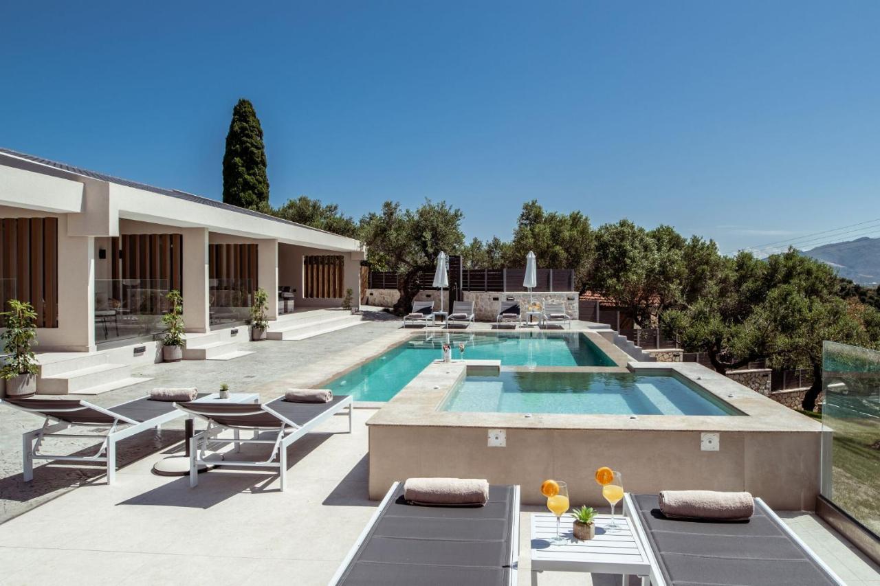Villa Roselia - Luxury Escape With Magnificent Views, By Zantewize Laganas Esterno foto