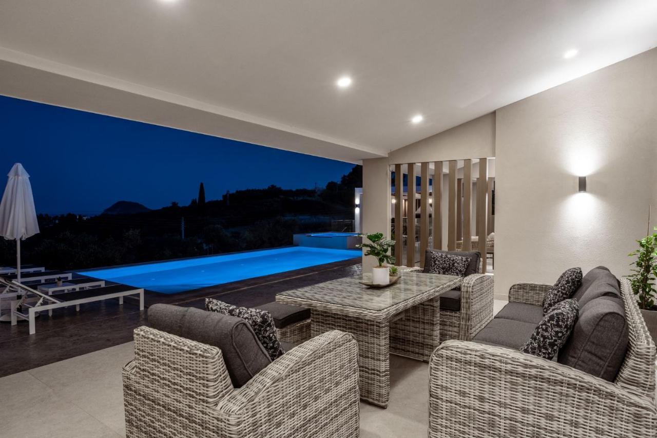 Villa Roselia - Luxury Escape With Magnificent Views, By Zantewize Laganas Esterno foto